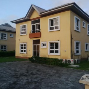 16 300x300 Lovely 4 bedroom stand alone duplex at northern foreshore Estate