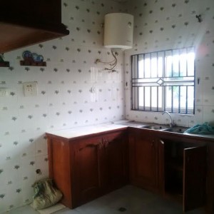 3 300x300 Well Finished 3 bedroom flat Bungalow at northern foreshore Estate