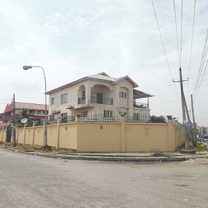 Untitled 16 300x300 3 Bedroom flat with 2 bathrooms, kitchen, spacious compound ETC